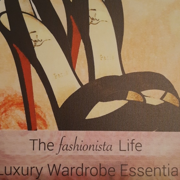 Meet your Posher, Sabrina TOP RATED  SELLER! - Picture 1 of 2